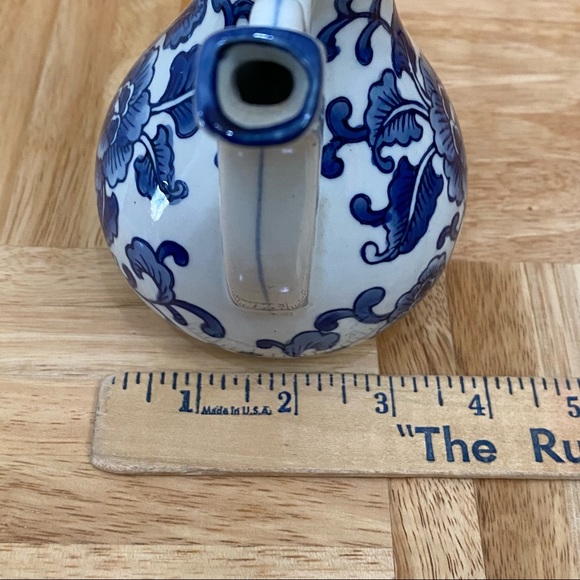 Vintage BOMBAY  Blue & White Ceramic 7” Teapot - Picture 8 of 11